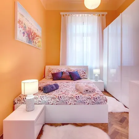 Apartment Aleksandra Pula